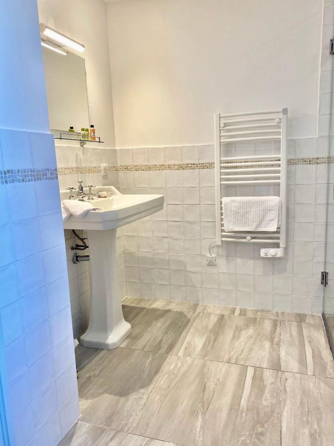 Noubar Bed & Breakfast Cenevieres ภายนอก รูปภาพ