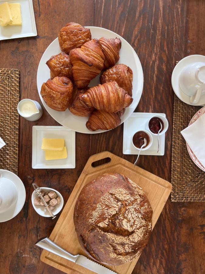 Noubar Bed & Breakfast Cenevieres ภายนอก รูปภาพ